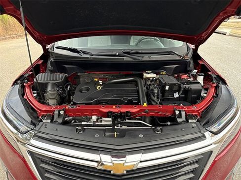 Used 2023 Chevrolet Equinox LT image 18