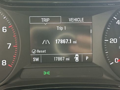 Used 2024 Chevrolet Trax LS image 14