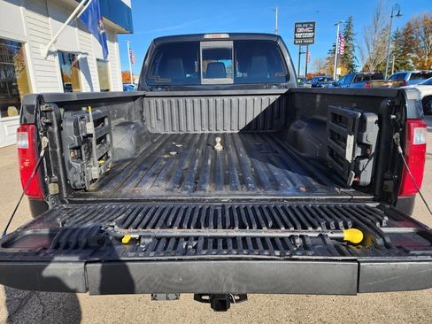 Used 2013 Ford F250 Lariat w/ Chrome Pkg image 11