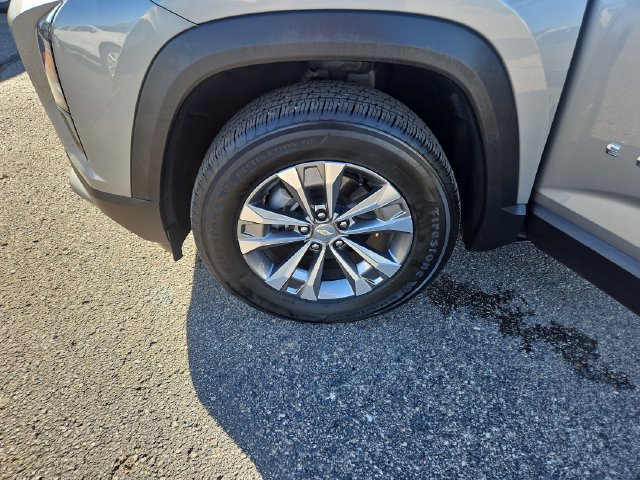 Used 2025 Chevrolet Equinox LT FWD image 26