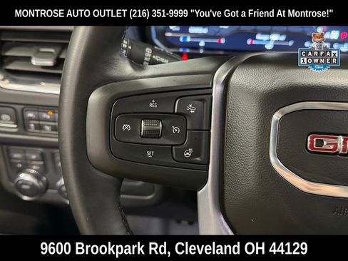 Used 2023 GMC Yukon XL SLT w/ SLT Premium Package image 19