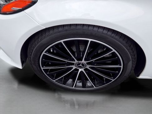 Used 2021 Mercedes-Benz C 300 Sedan image 30