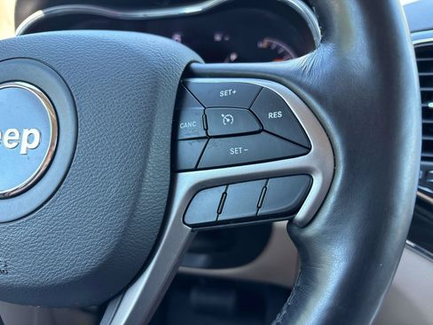 Certified 2021 Jeep Grand Cherokee Limited AWD/4WD image 27