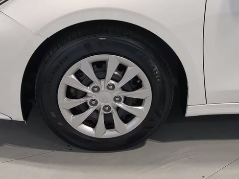 Used 2021 Kia Forte Sedan FWD image 17