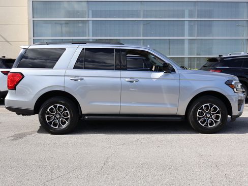 Used 2023 Ford Expedition XL image 10