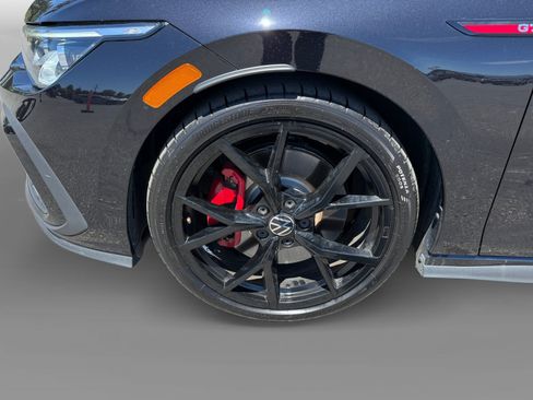 Certified 2024 Volkswagen GTI SE FWD image 9