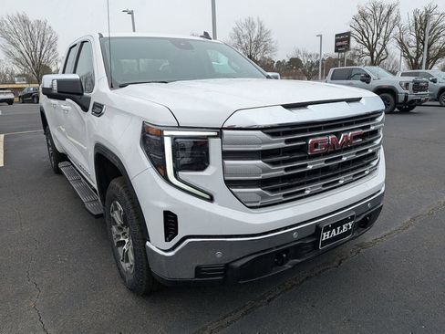 New 2026 GMC Sierra 1500 SLE w/ X31 Off-Road Package AWD/4WD image 2