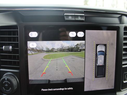 New 2026 Ford F250 Lariat w/ Black Appearance Package image 6