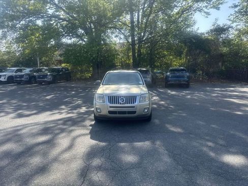 Used 2010 Mercury Mariner 2WD image 2