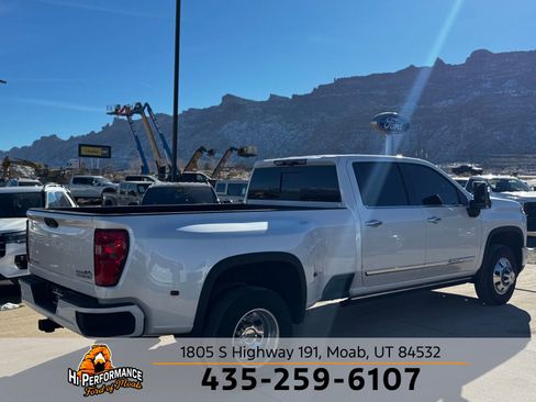 Used 2025 Chevrolet Silverado 3500 High Country w/ Technology Package image 7
