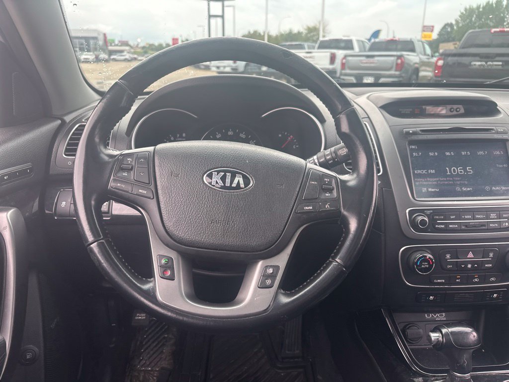 Used 2014 Kia Sorento EX w/ EX V6 Touring Package AWD/4WD image 10