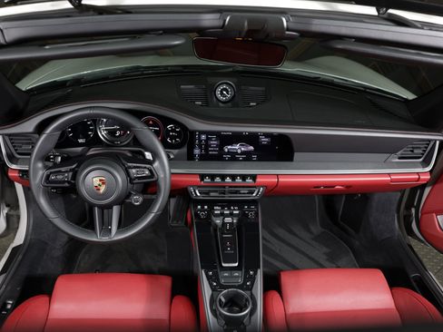 Used 2021 Porsche 911 Targa 4 image 5