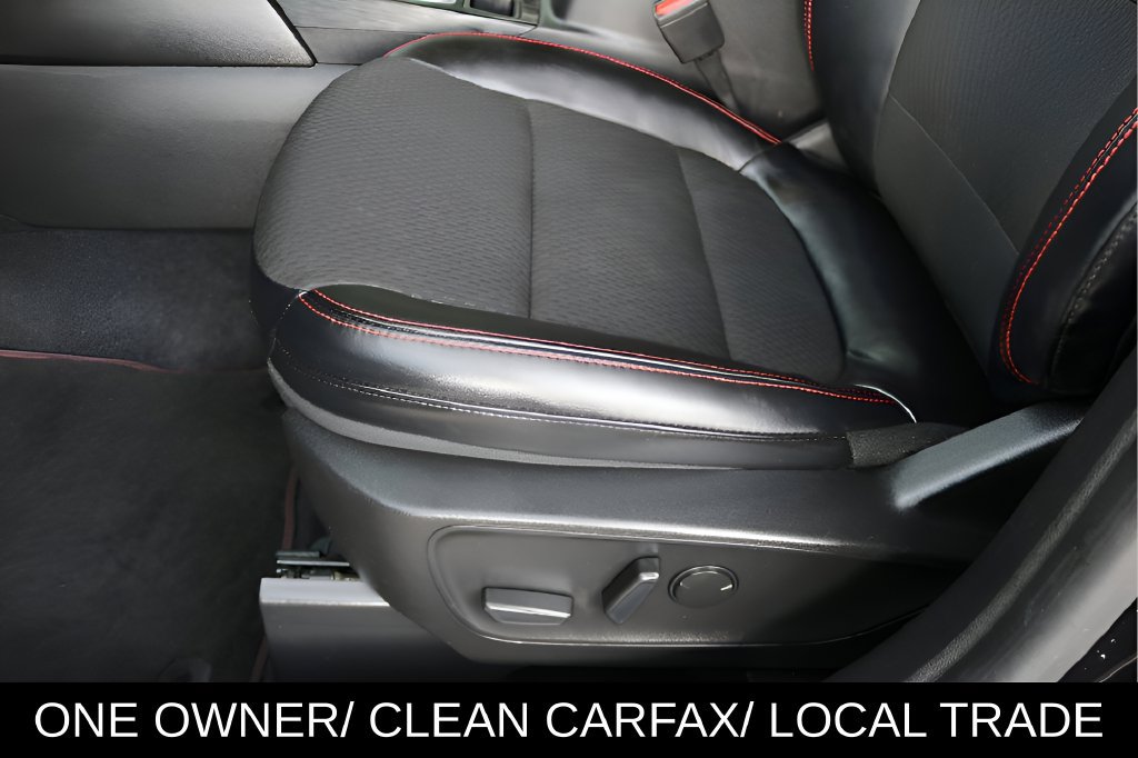 Used 2023 Ford Escape ST-Line w/ Tech Pack #1 FWD image 12