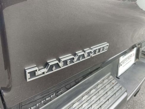 Used 2023 RAM 1500 Laramie AWD/4WD image 11