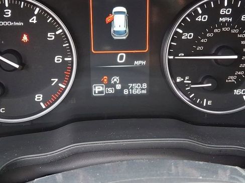 Used 2024 Subaru Crosstrek 2.0i Premium image 20