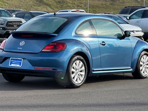 Used 2019 Volkswagen Beetle 2.0T S image 3