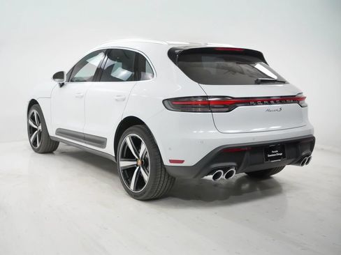 Certified 2026 Porsche Macan S AWD/4WD image 3