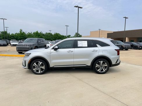 Used 2023 Kia Sorento SX Prestige AWD/4WD image 8