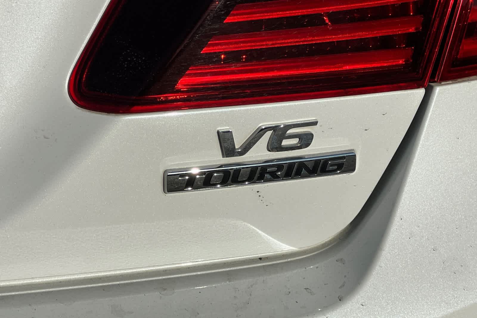 Used 2017 Honda Accord Touring image 24