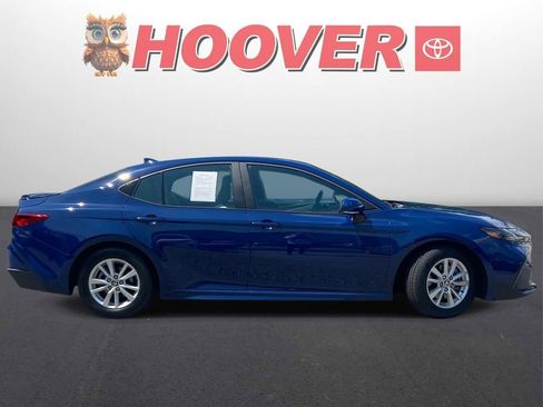 Used 2025 Toyota Camry SE w/ Multimedia Upgrade Package FWD image 2