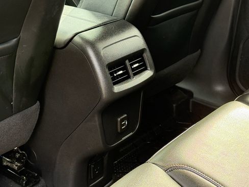 Certified 2022 Chevrolet Equinox Premier w/ Redline Edition image 13