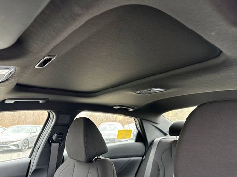 New 2026 Hyundai Elantra SEL Sport Premium FWD image 37