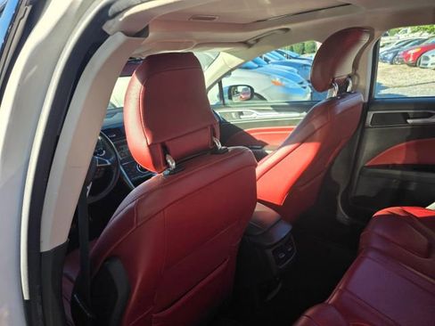 Used 2014 Ford Fusion Titanium image 17