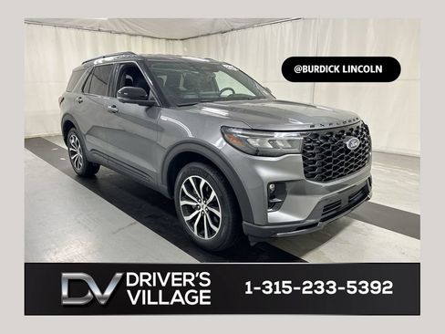 Used 2026 Ford Explorer ST-Line AWD/4WD image 1