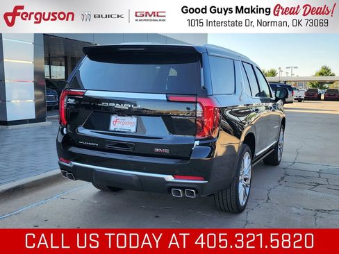 New 2026 GMC Yukon Denali w/ Denali Reserve Package AWD/4WD image 3