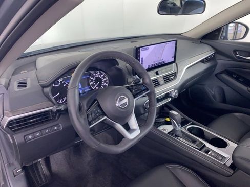 Certified 2025 Nissan Altima 2.5 SL image 11