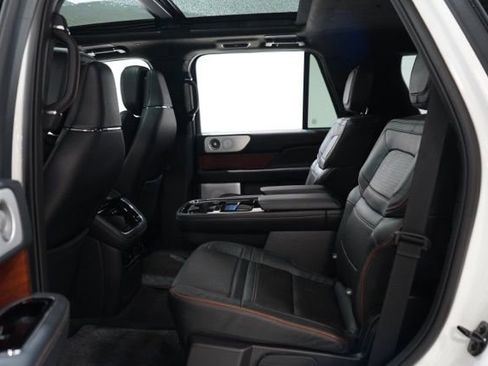Used 2023 Lincoln Navigator Black Label image 33
