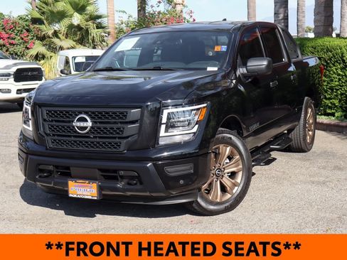 Used 2024 Nissan Titan SV w/ SV Bronze Edition Package AWD/4WD image 4