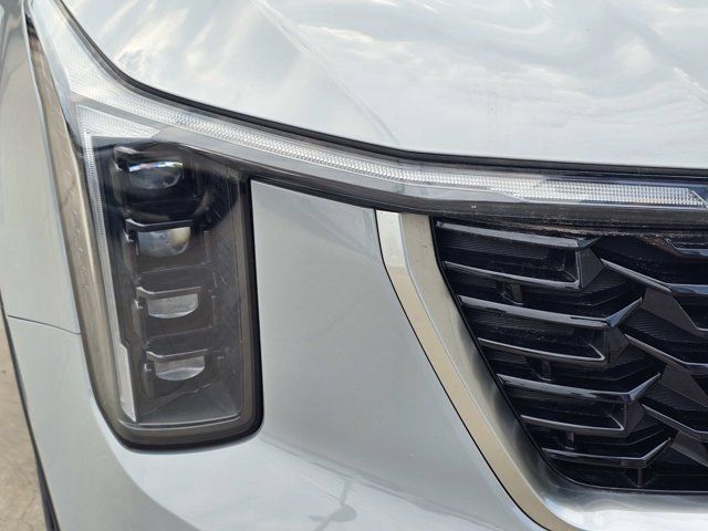 Used 2025 Kia Sorento S w/ Panoramic Sunroof Package FWD image 4