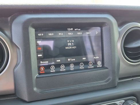 Used 2020 Jeep Gladiator Sport w/ Quick Order Package 24S image 14