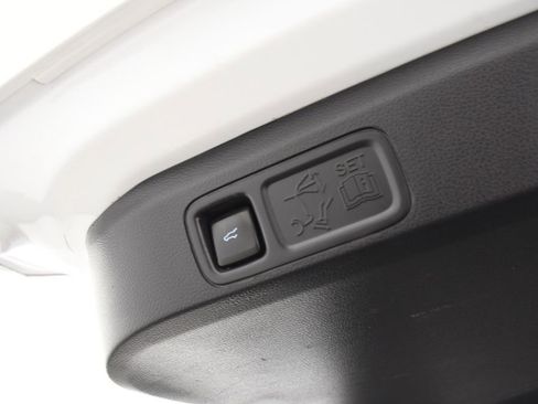 Used 2023 Ford Expedition Max Limited AWD/4WD image 25
