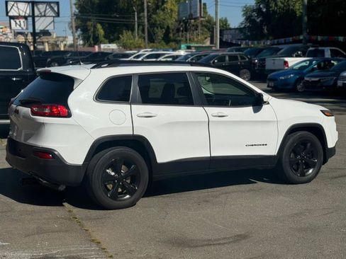 Used 2018 Jeep Cherokee Limited w/ High Altitude Package image 4
