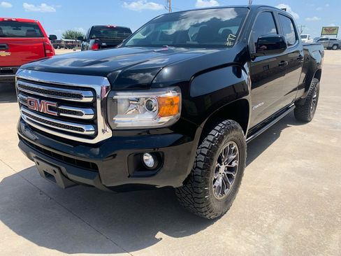 Used 2017 GMC Canyon SLE w/ SLE Convenience Package AWD/4WD image 3