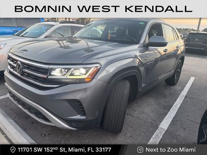 Used 2023 Volkswagen Atlas Cross Sport SE w/ Black Wheel Package