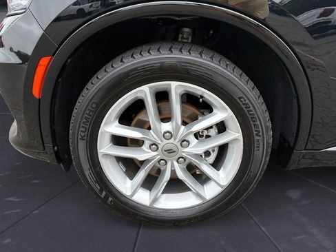 Used 2024 Dodge Durango GT AWD/4WD image 14