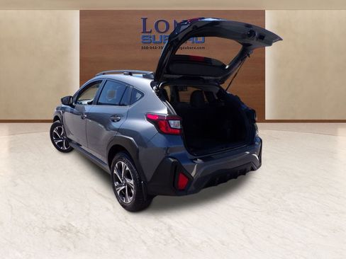 Used 2024 Subaru Crosstrek 2.0i Premium AWD/4WD image 14