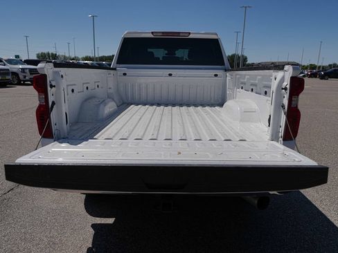 Used 2025 Chevrolet Silverado 2500 LT w/ Convenience Package AWD/4WD image 14