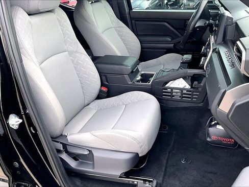 Used 2025 Toyota Tacoma SR5 RWD image 8