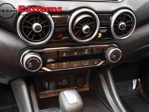 Used 2024 Nissan Sentra S FWD image 19