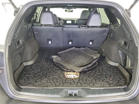Used 2024 Subaru Outback Wilderness AWD/4WD image 34
