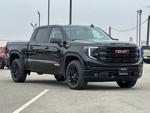 New 2026 GMC Sierra 1500 Elevation image 7