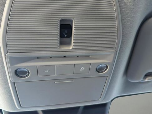 New 2026 Nissan Sentra SV FWD image 29