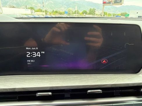 Certified 2025 Kia Telluride EX X-Line AWD/4WD image 12
