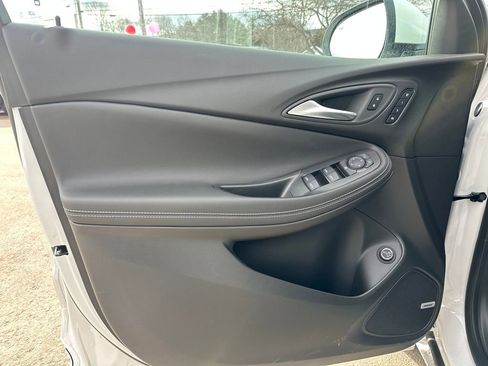 New 2026 Buick Encore GX Avenir w/ Avenir Technology Package image 18