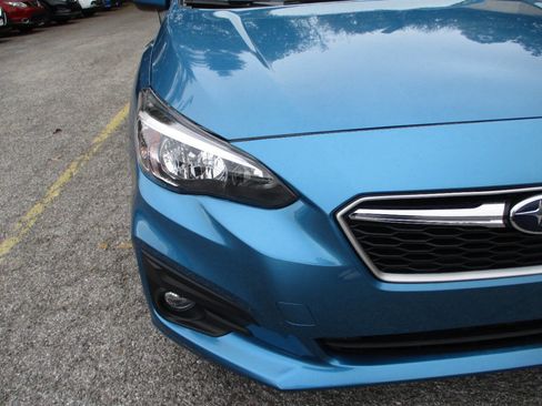 Used 2018 Subaru Impreza 2.0i Premium image 26