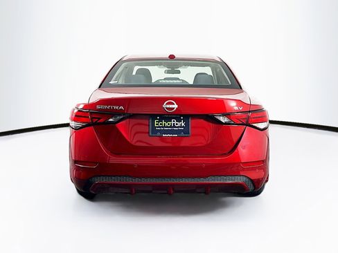 Used 2024 Nissan Sentra SV FWD image 7